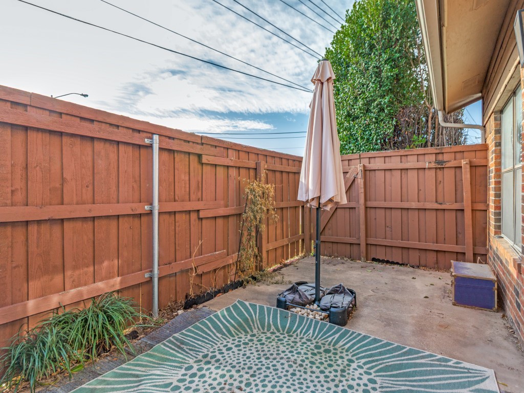 5618 Cedar Creek Drive Benbrook TX 76109
