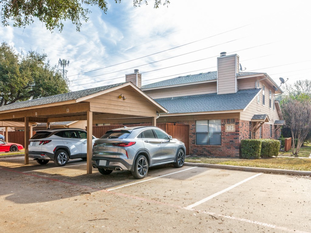 5618 Cedar Creek Drive Benbrook TX 76109