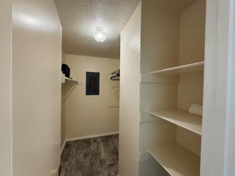 2535 Wedglea Drive Dallas TX 75211