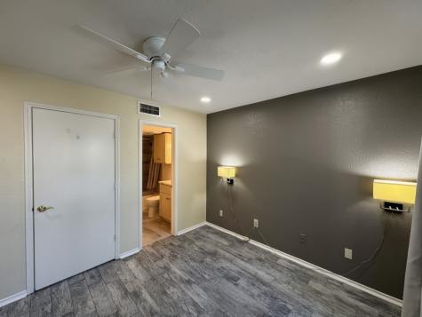 2535 Wedglea Drive Dallas TX 75211