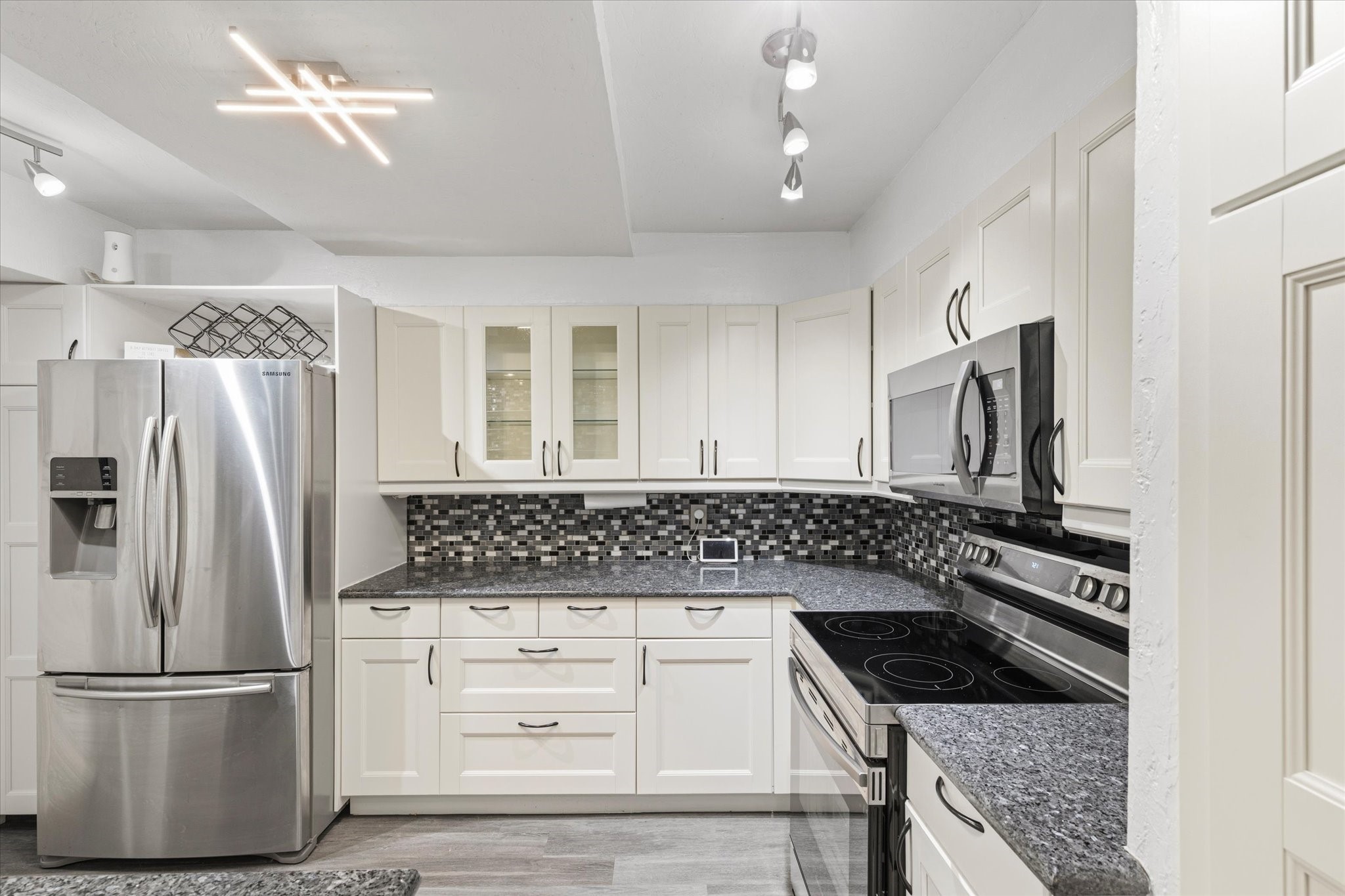 4 Oakbrook Drive Lewisville TX 75057