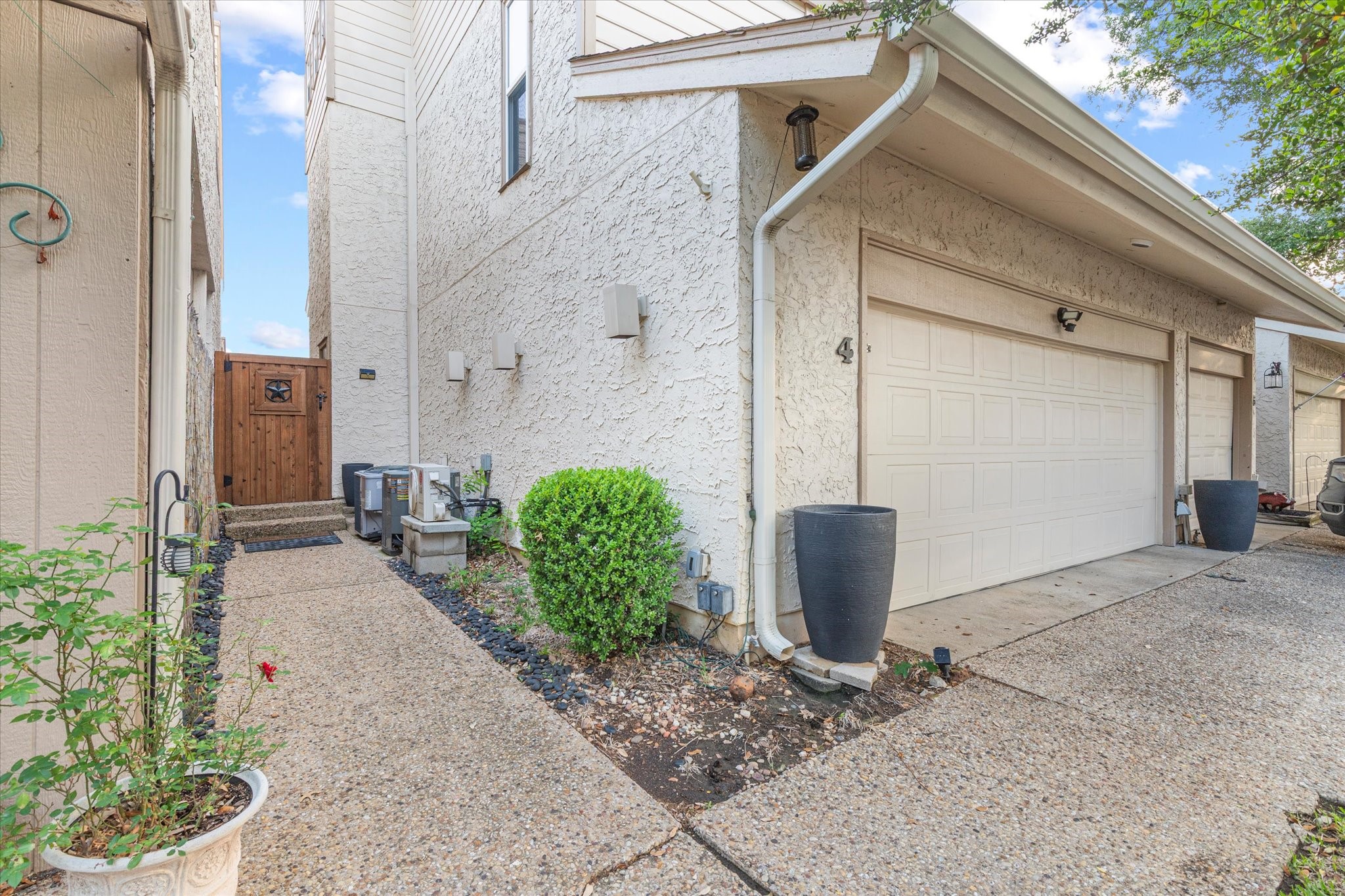 4 Oakbrook Drive Lewisville TX 75057