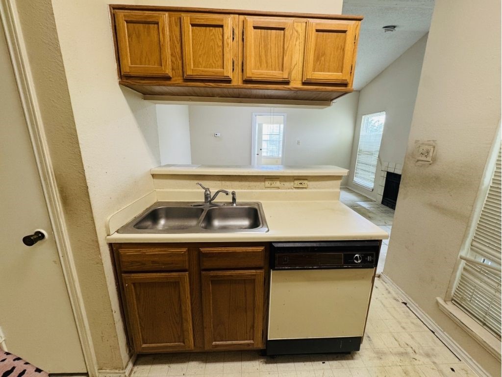 4113 Esters Road Irving TX 75038