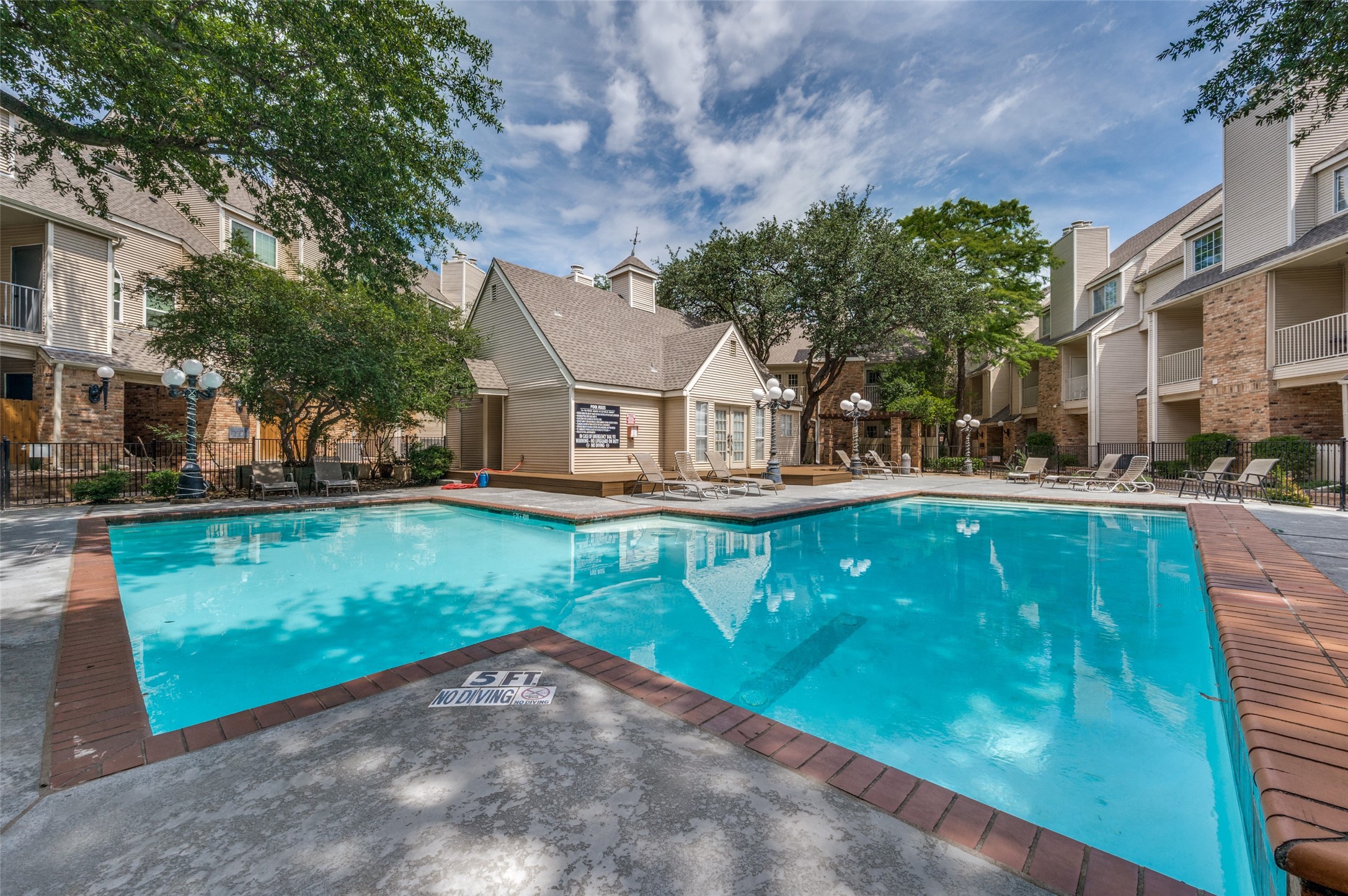 5325 Bent Tree Forest Drive Dallas TX 75248