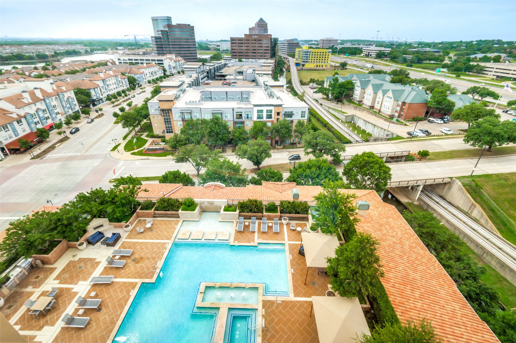 330 Las Colinas Boulevard E Irving TX 75039