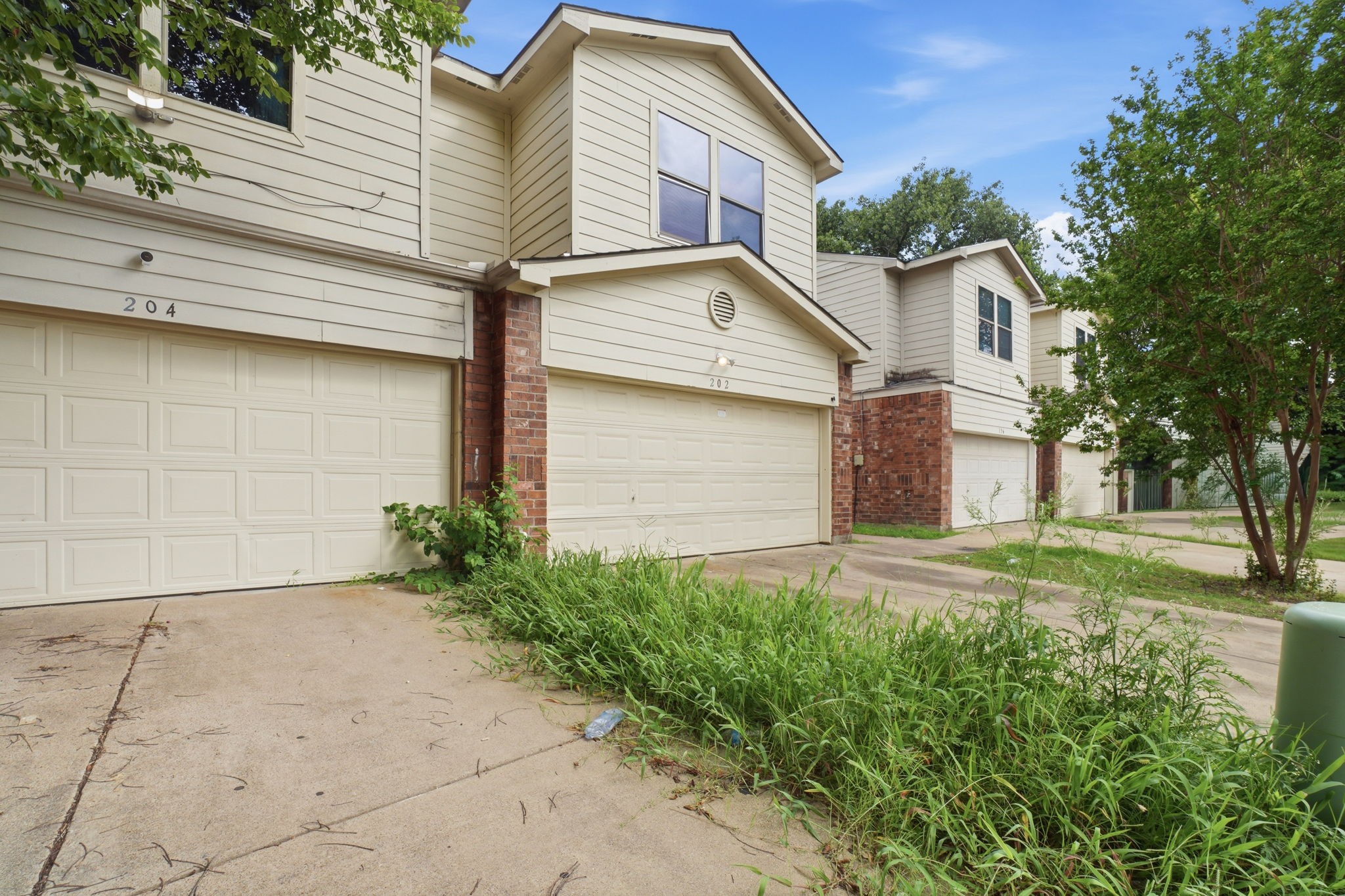 202 Creek Cove Drive Dallas TX 75217