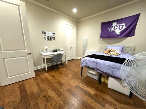 2800 Sandage Avenue Fort Worth TX 76109