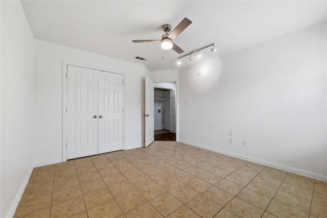 4263 Towne Lake Court Irving TX 75061