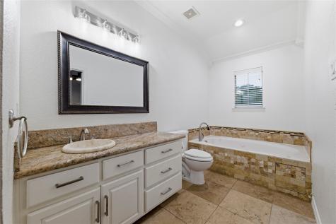 4263 Towne Lake Court Irving TX 75061