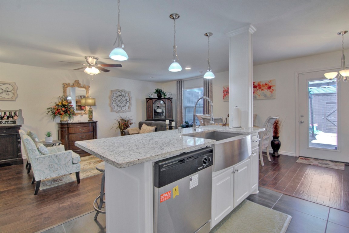9459 Timberleaf Drive Dallas TX 75243