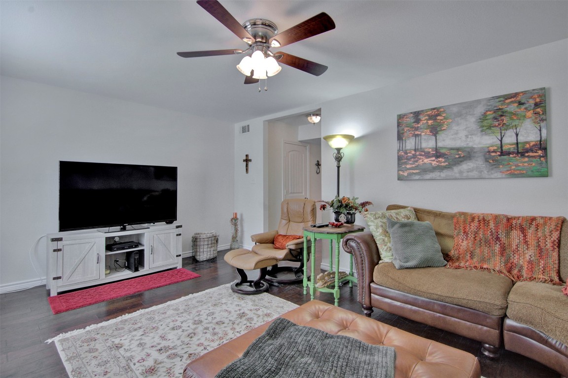 9459 Timberleaf Drive Dallas TX 75243