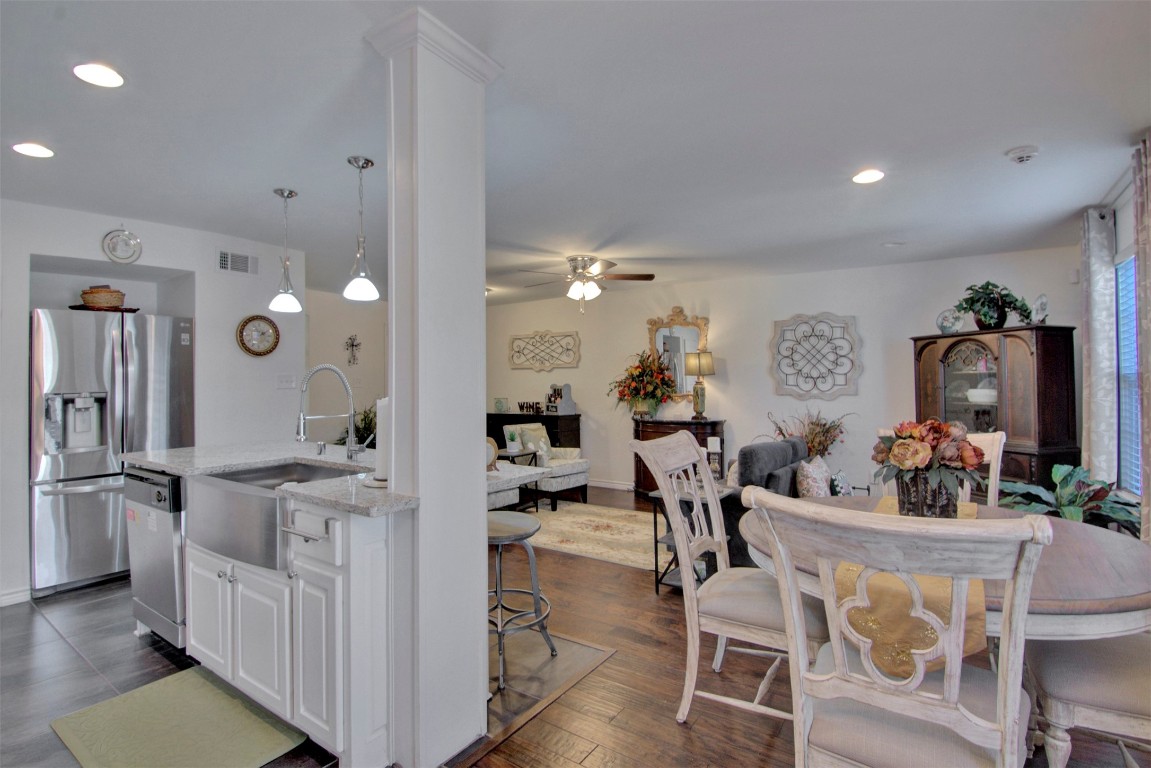 9459 Timberleaf Drive Dallas TX 75243