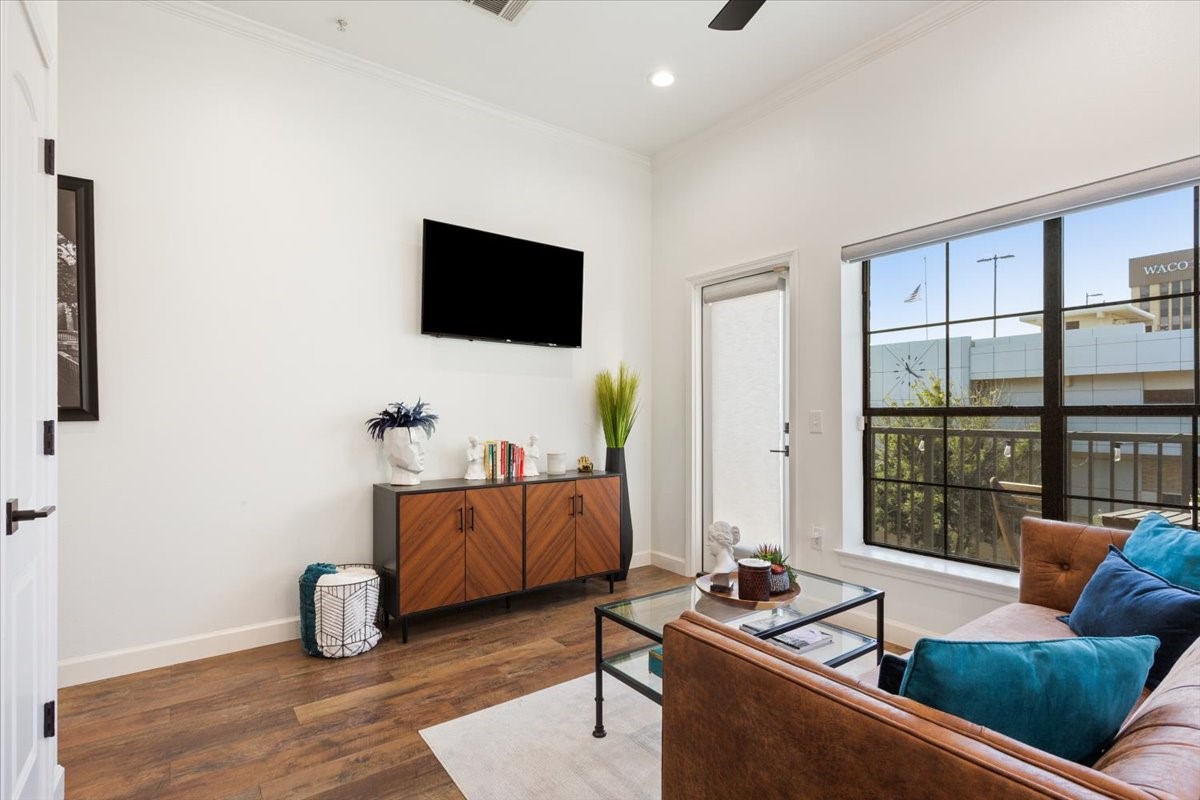 330 Austin Avenue Waco TX 76701