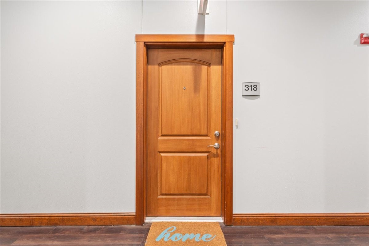 330 Austin Avenue Waco TX 76701