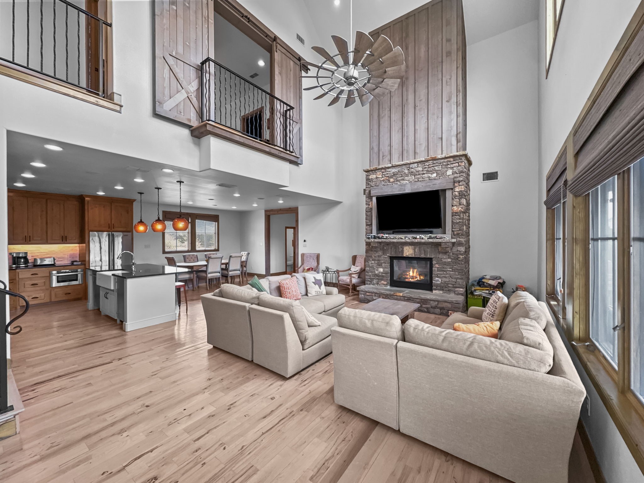 2044 Harbor Way Graford TX 76449