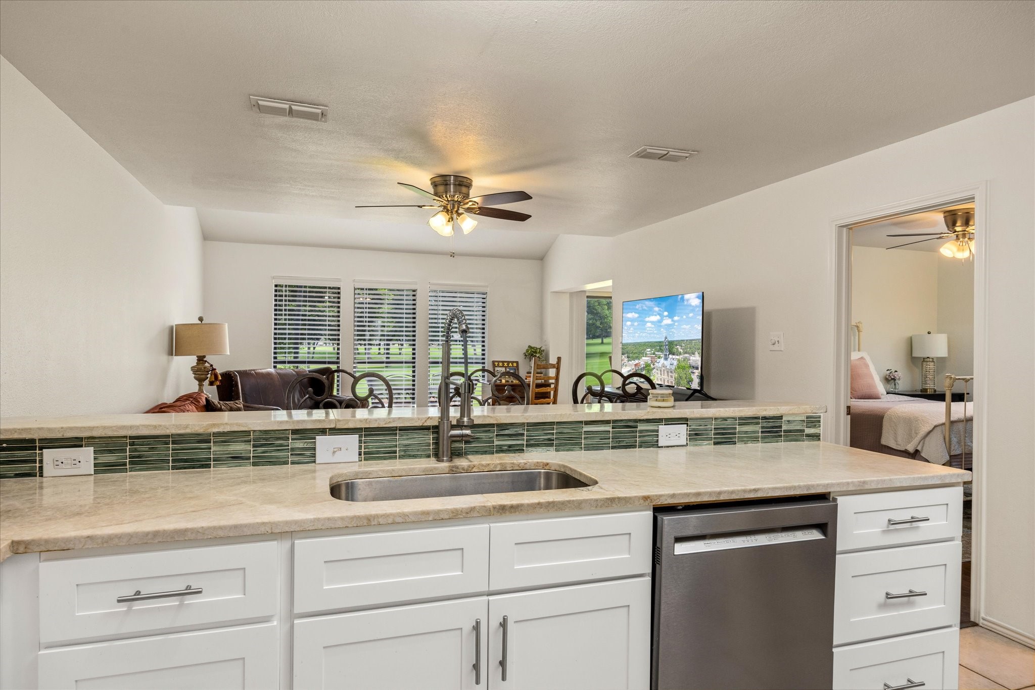 4407 Overlook Court Granbury TX 76049