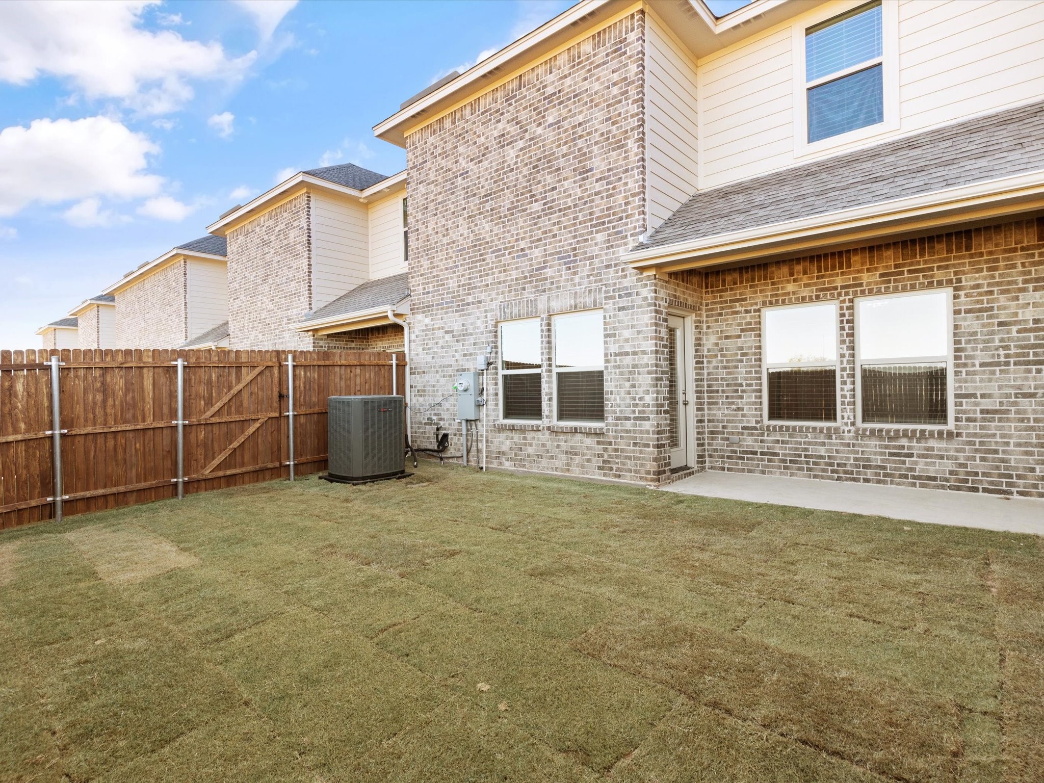 1104 Noble Flair Place Granbury TX 76049