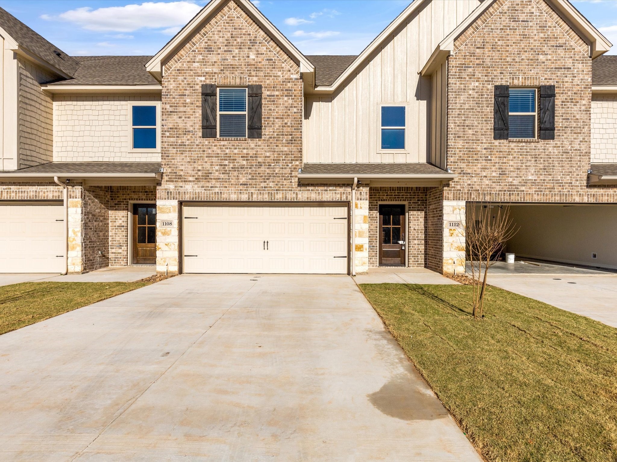 1104 Noble Flair Place Granbury TX 76049
