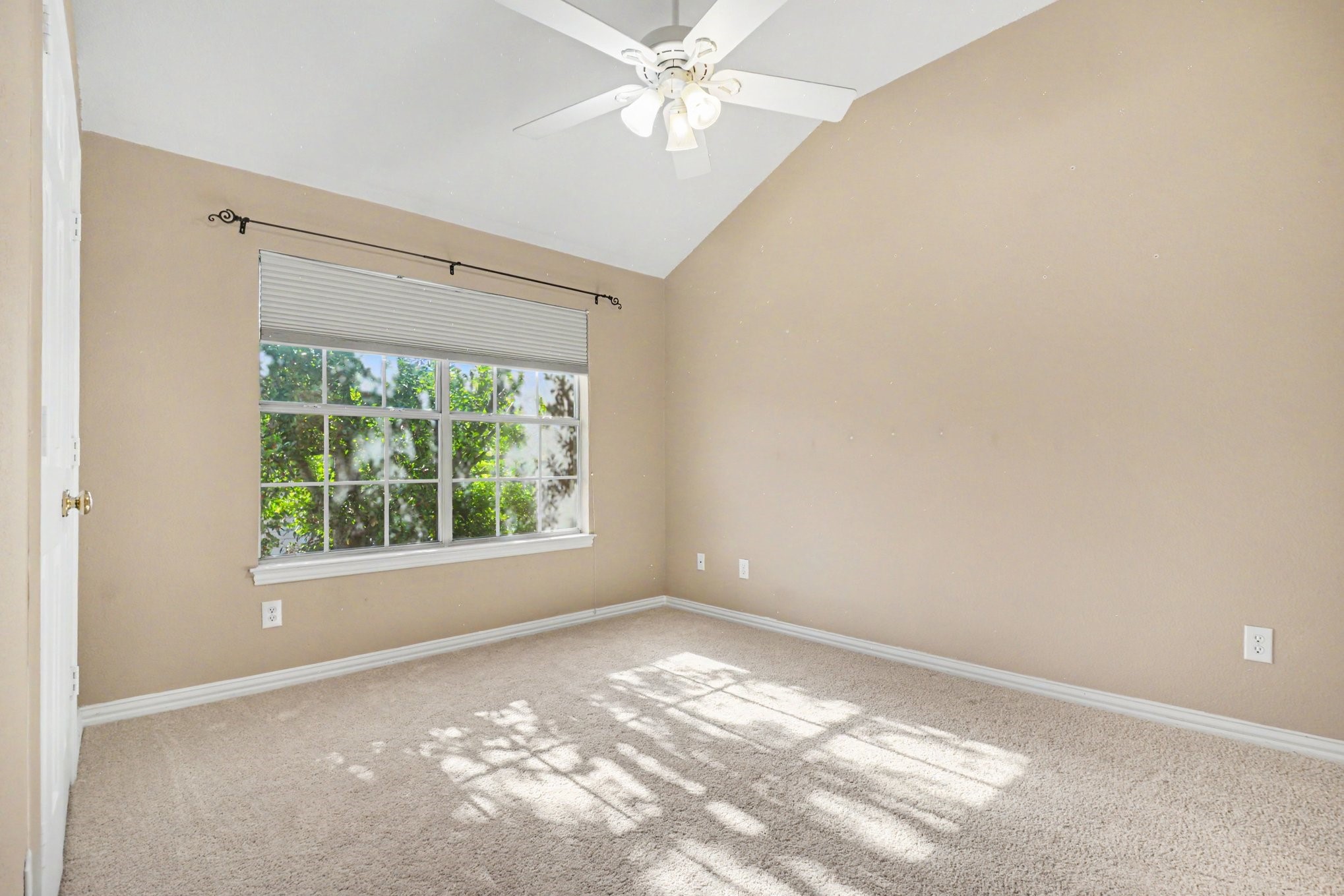 18240 Midway Road Dallas TX 75287