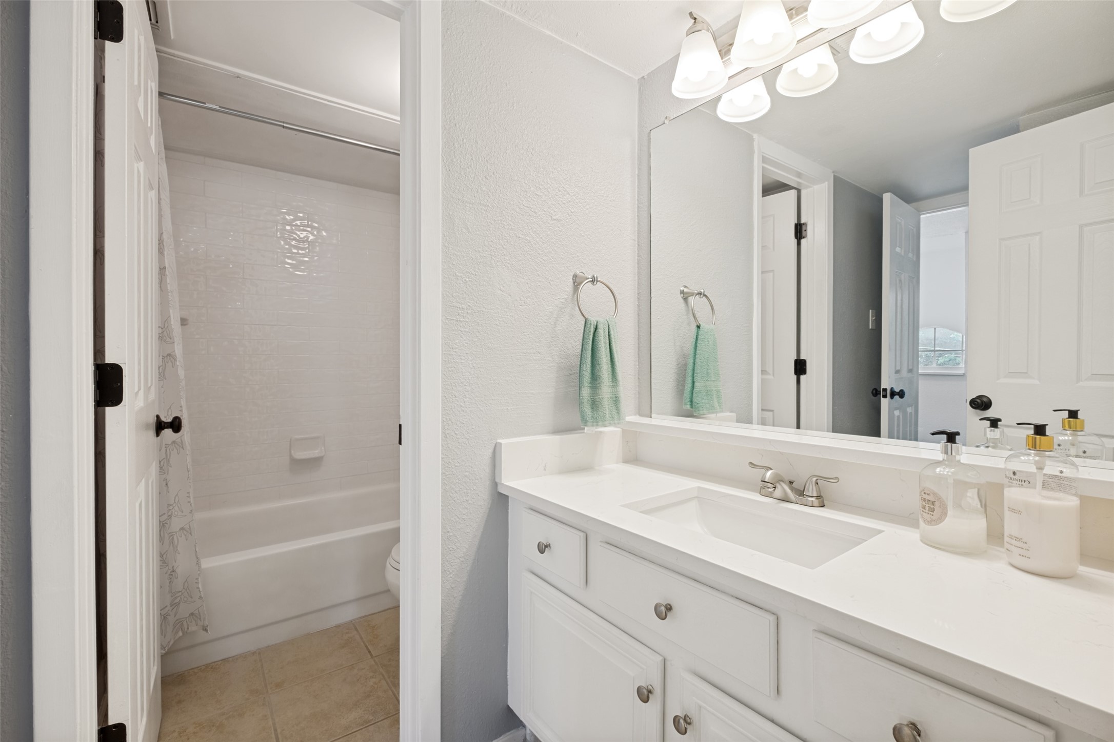 5757 Martel Avenue Dallas TX 75206