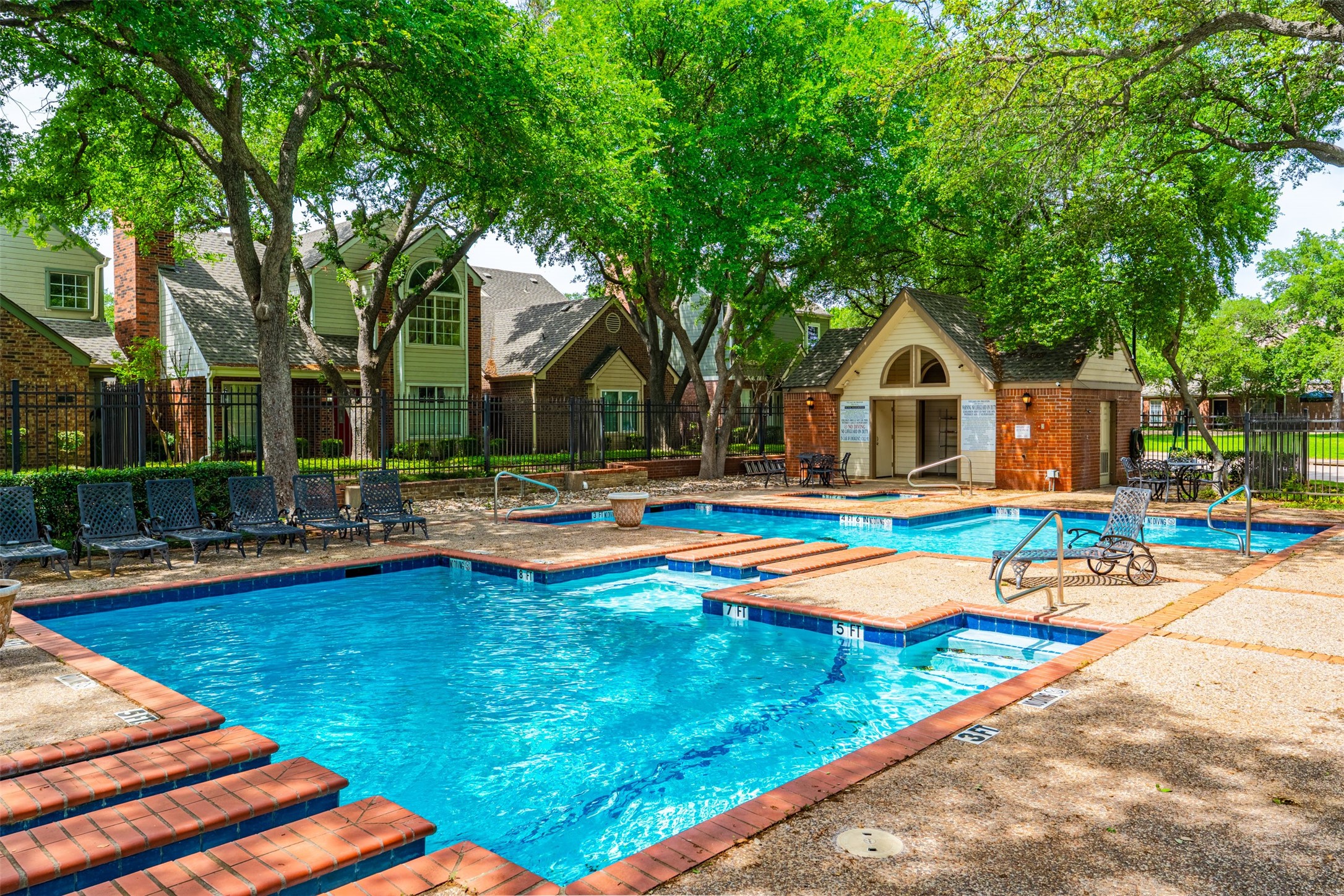 17820 Windflower Way Dallas TX 75252