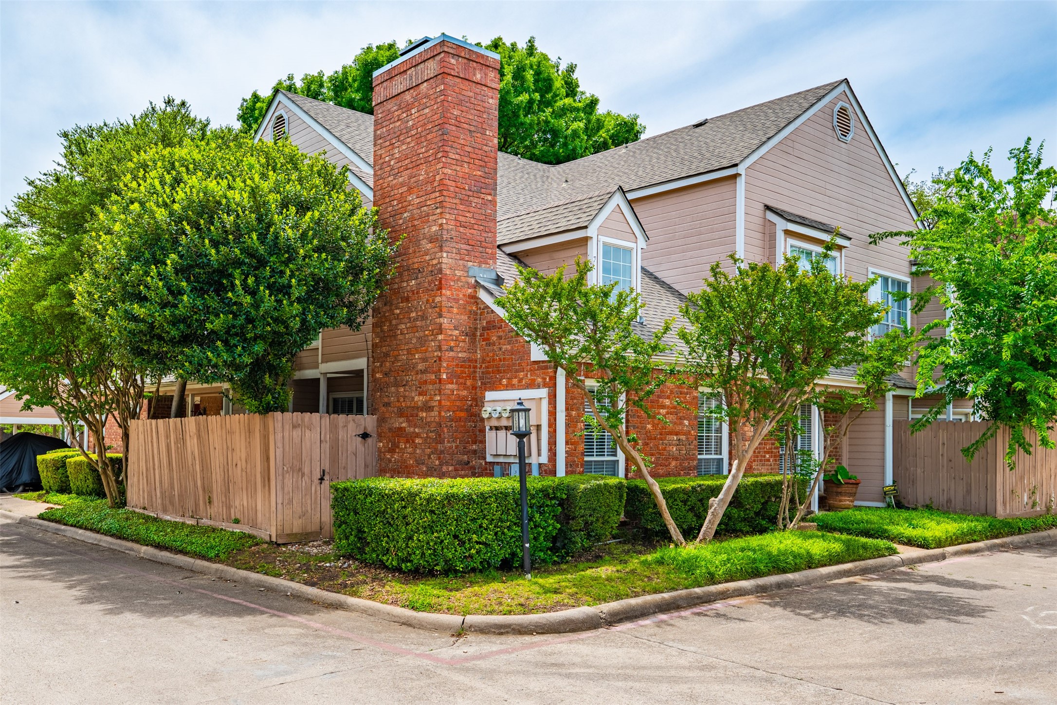 17820 Windflower Way Dallas TX 75252