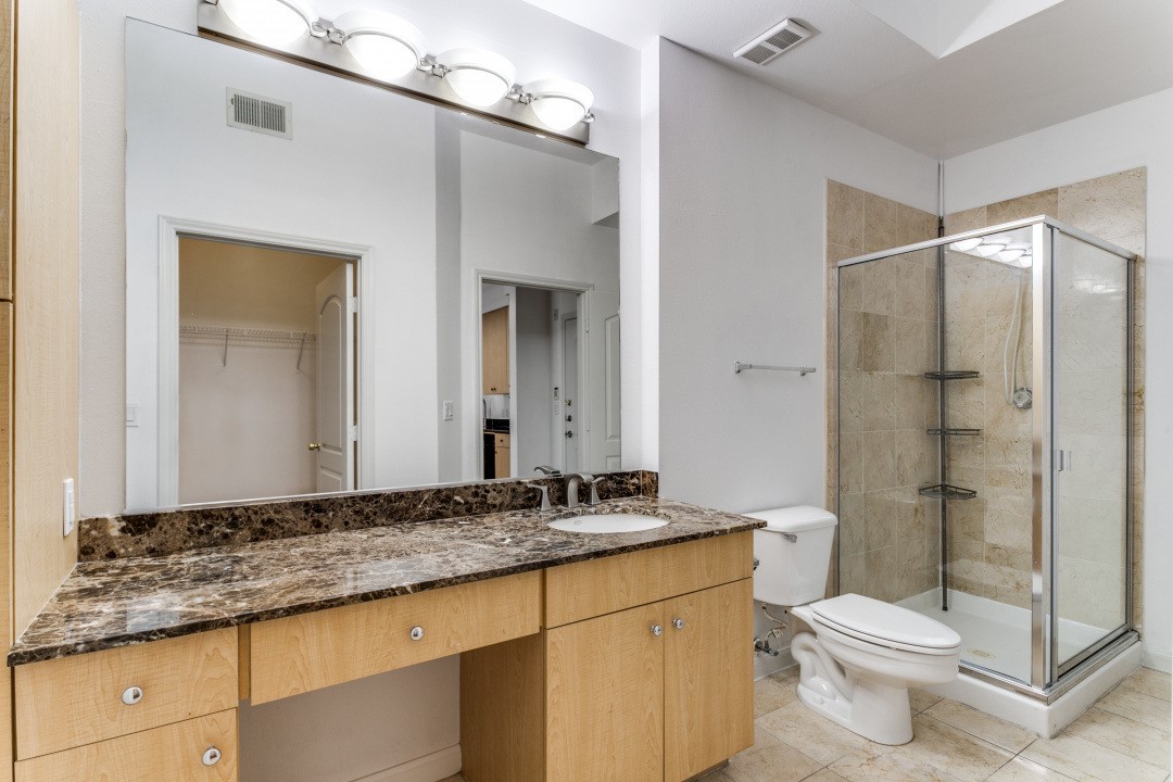 3225 Turtle Creek Boulevard Dallas TX 75219