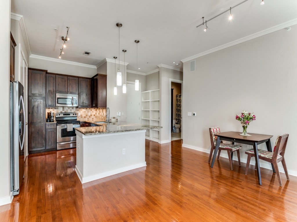 2950 Mckinney Avenue Dallas TX 75204