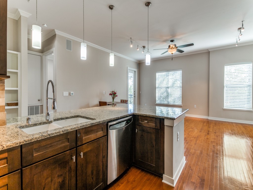 2950 Mckinney Avenue Dallas TX 75204