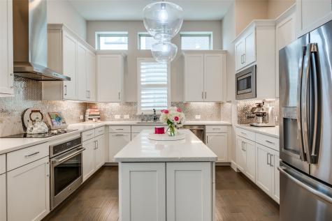 5917 Evening Star Place Dallas TX 75235