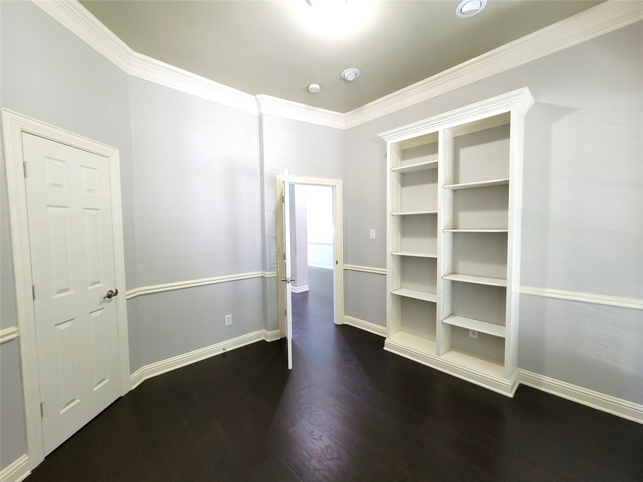 5824 La Vista Drive Dallas TX 75206