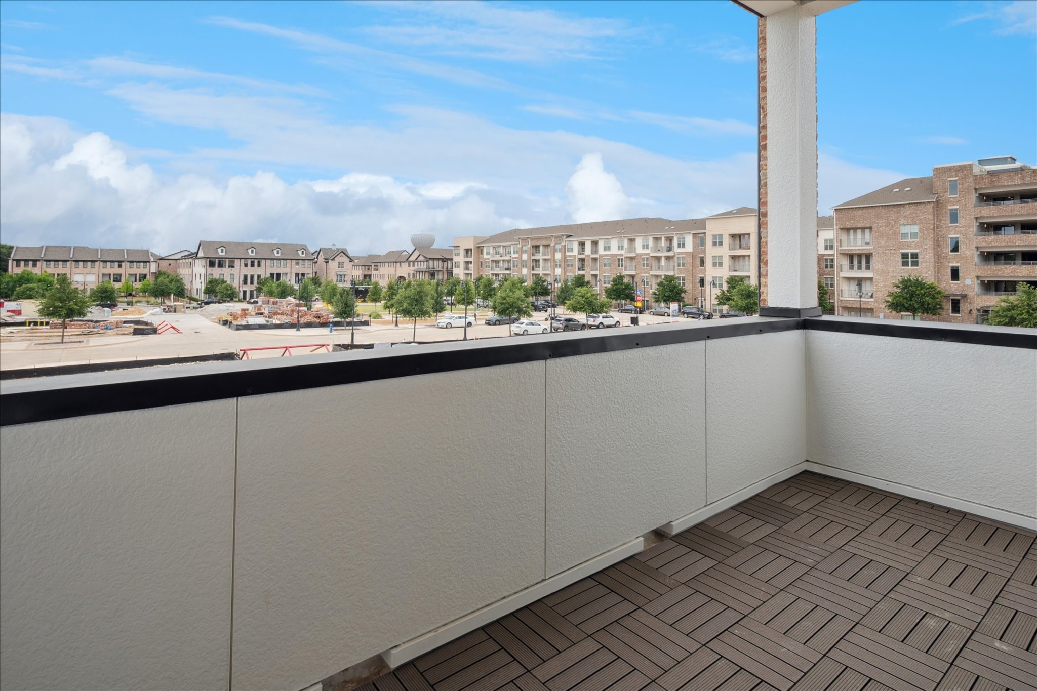 6011 Laurel Lane Addison TX 75001