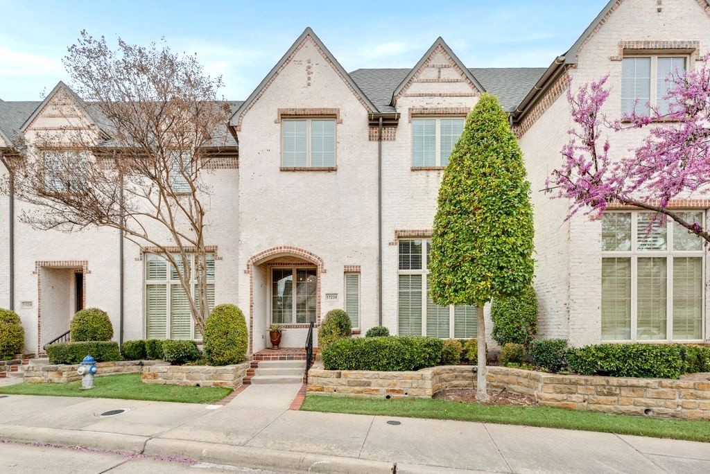 17234 Lechlade Lane Dallas TX 75252