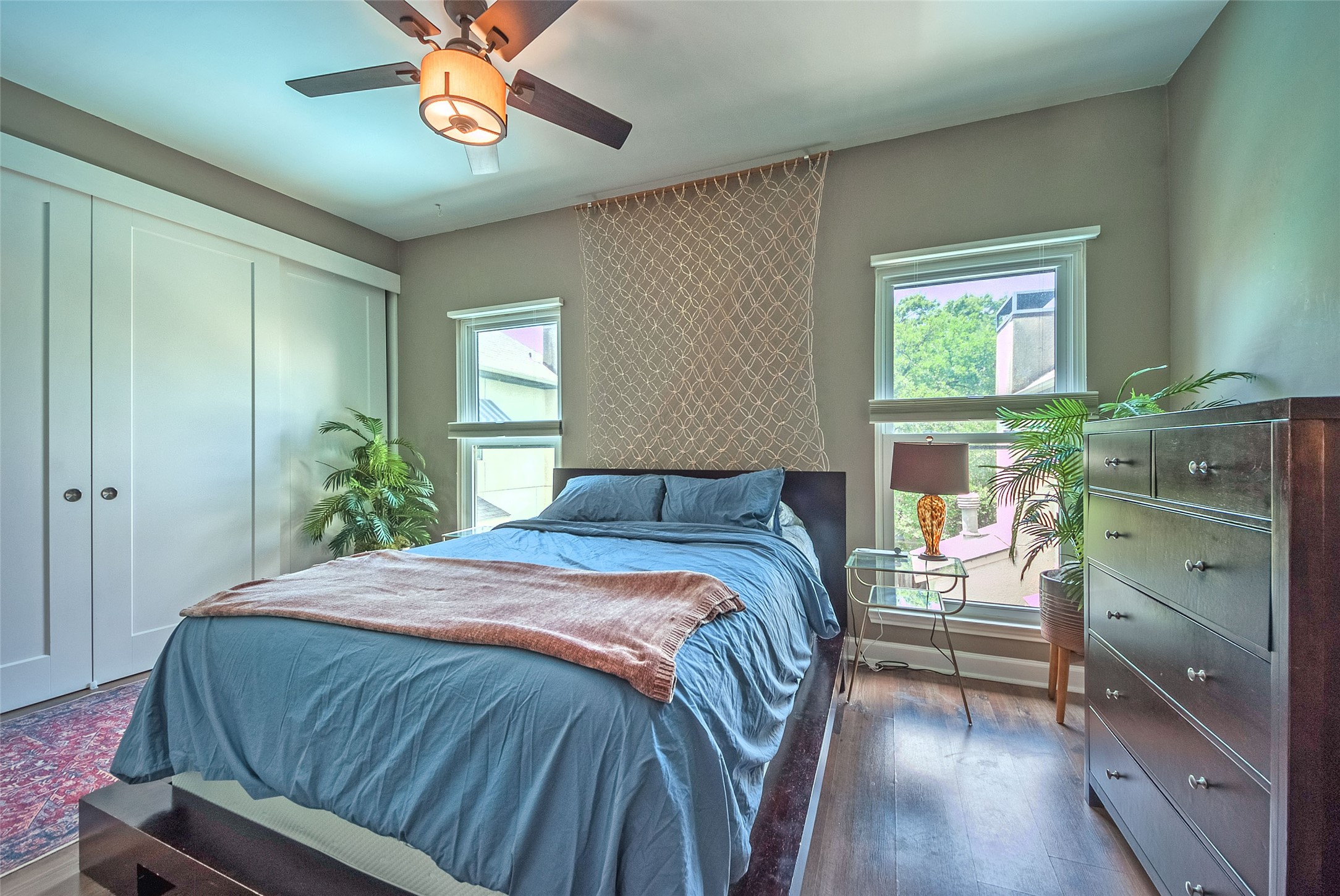 5701 Gaston Avenue Dallas TX 75214