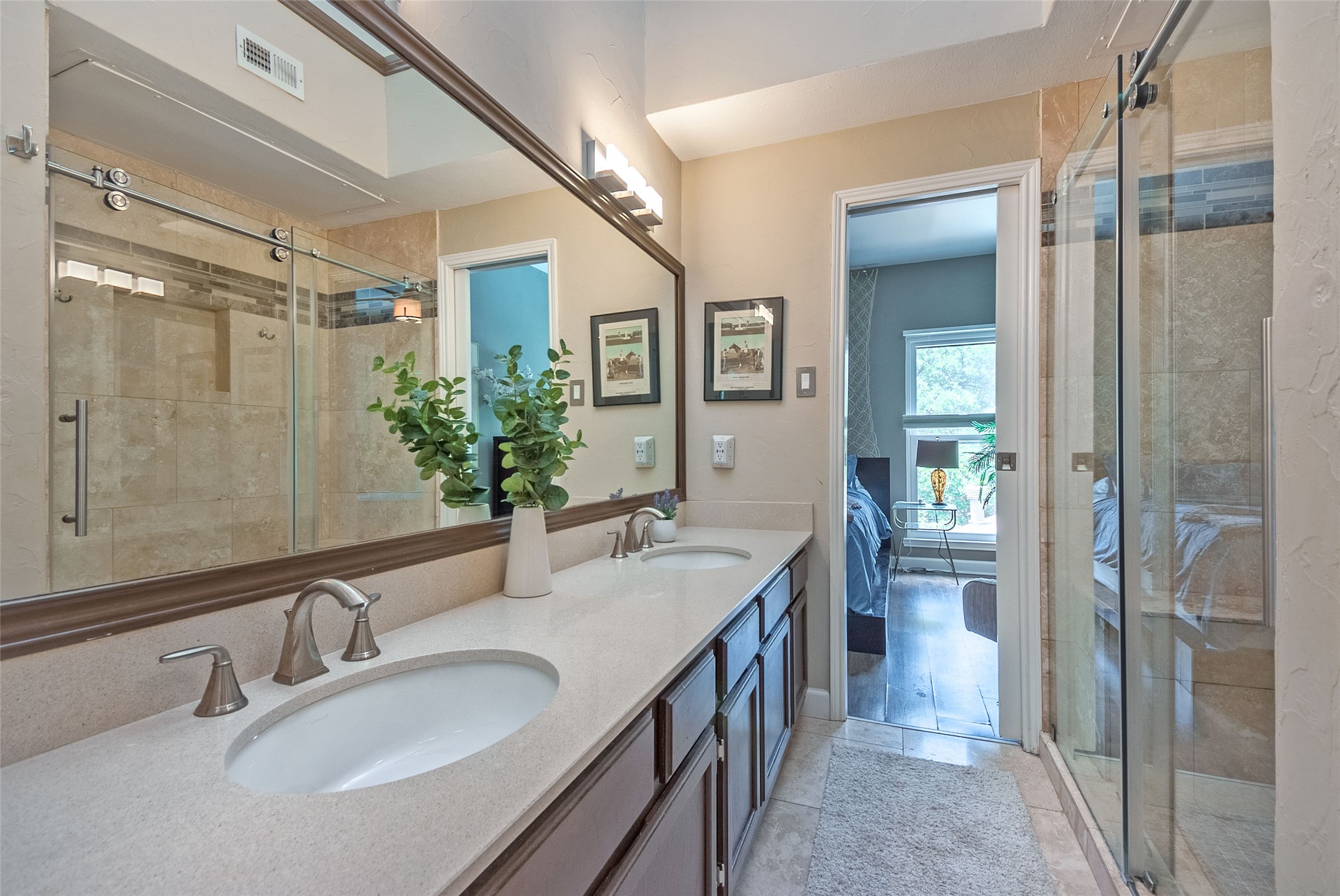 5701 Gaston Avenue Dallas TX 75214