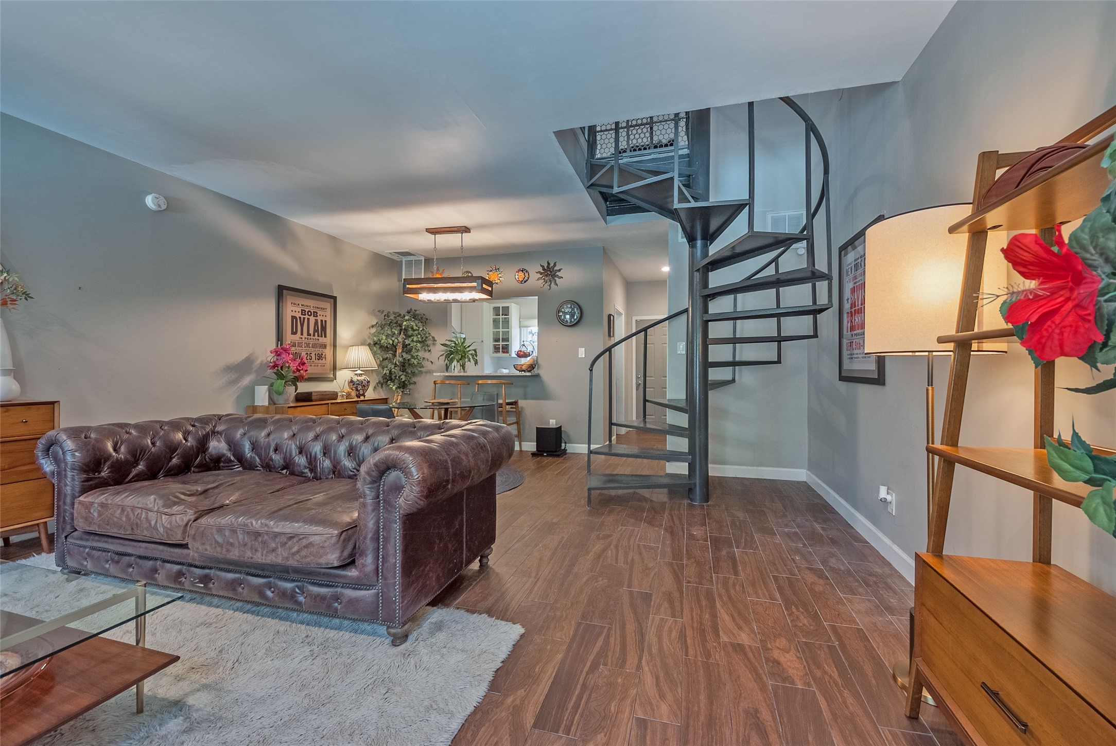 5701 Gaston Avenue Dallas TX 75214