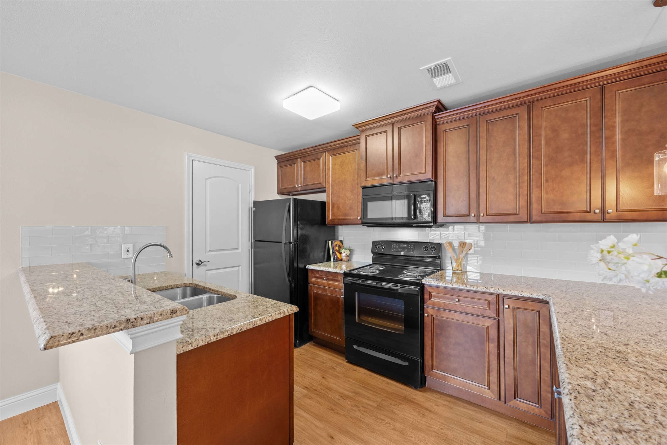 5616 Preston Oaks Road Dallas TX 75254