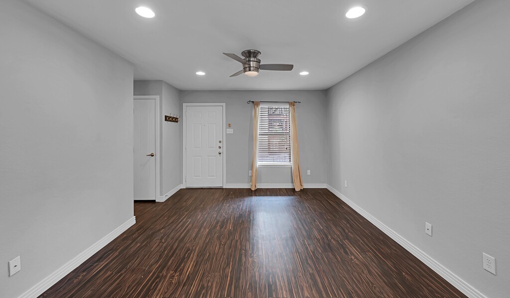 1342 S 12th Street Waco TX 76706