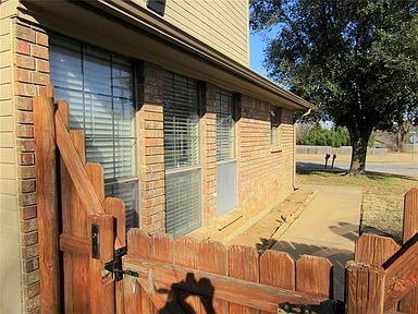 1500 N Grant Drive Sherman TX 75092