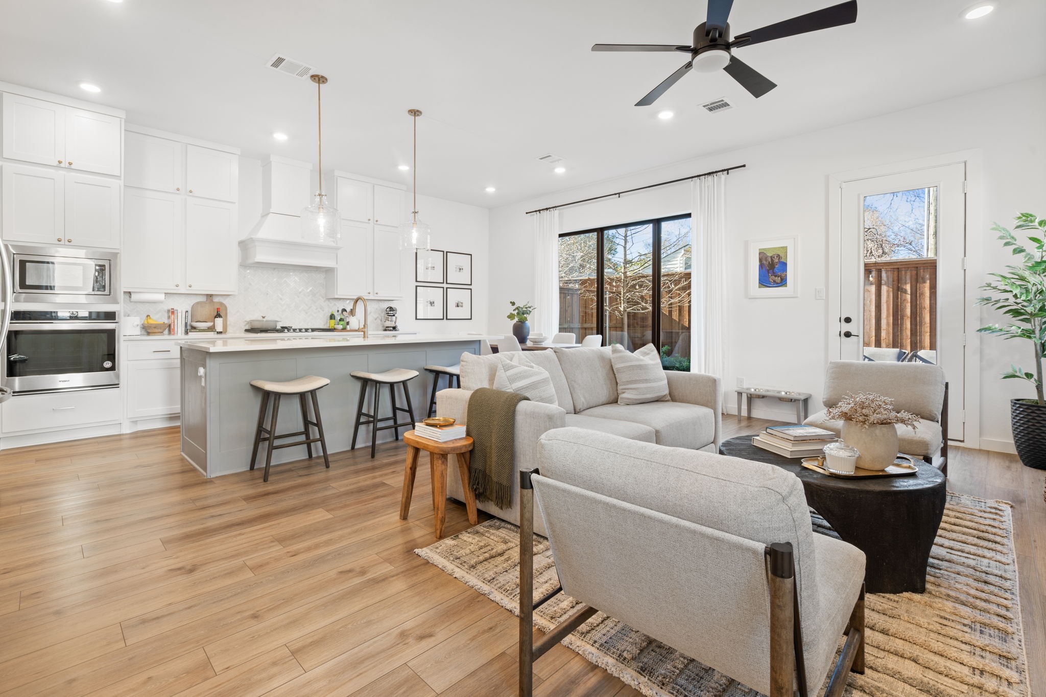 2249 Rook Drive Dallas TX 75211