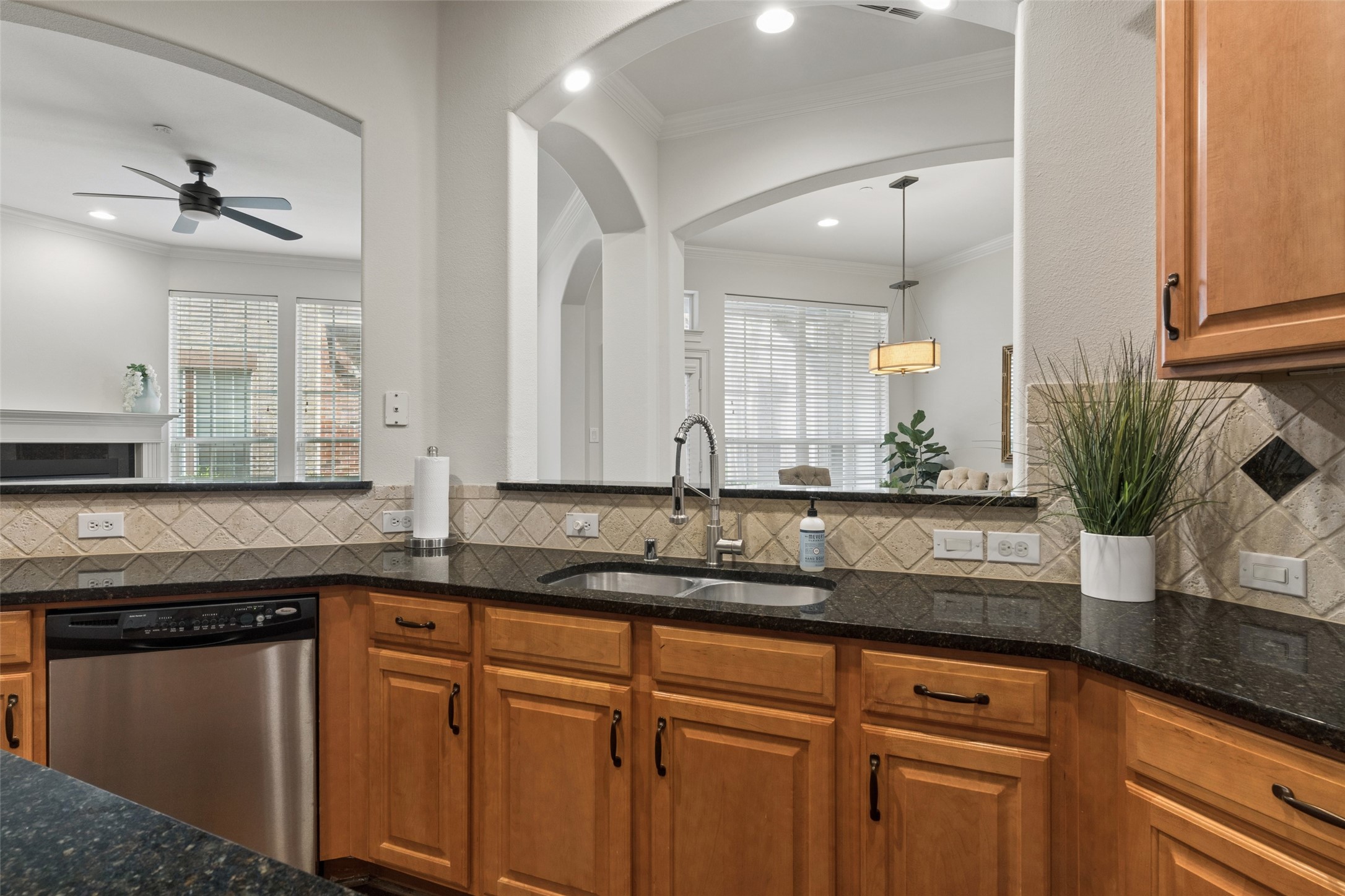 1600 Abrams Road Dallas TX 75214