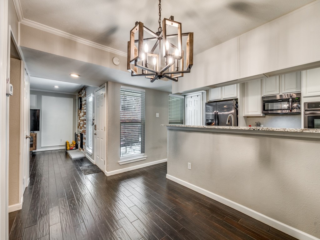 7510 Holly Hill Drive Dallas TX 75231