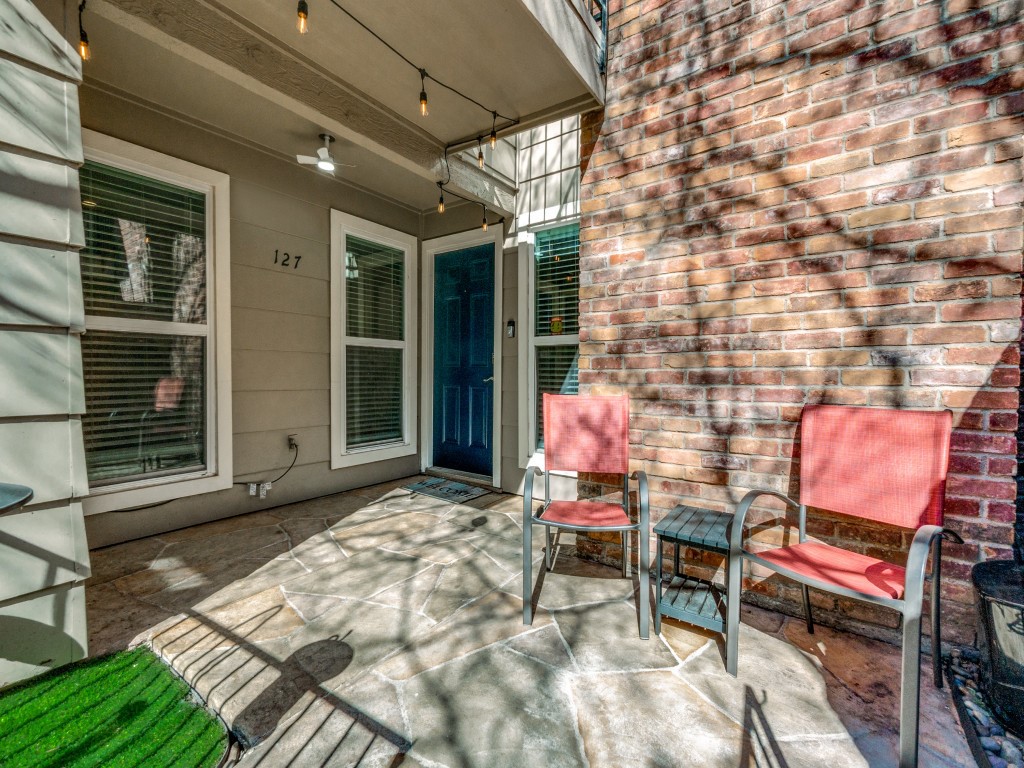 7510 Holly Hill Drive Dallas TX 75231