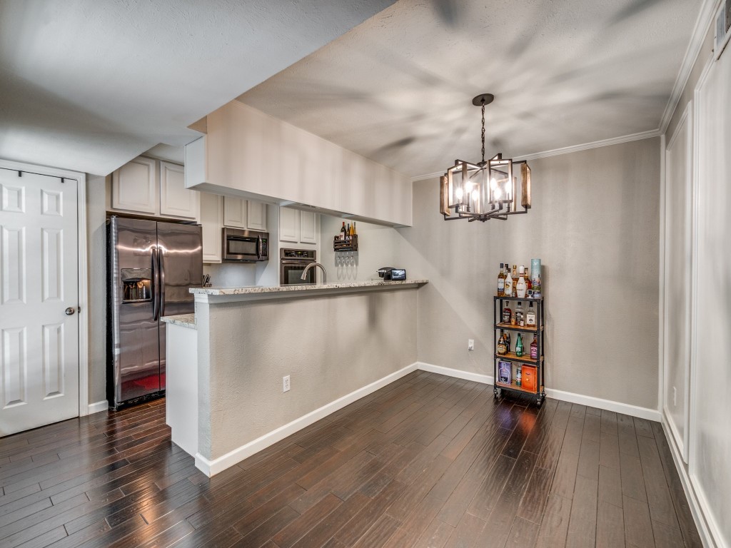 7510 Holly Hill Drive Dallas TX 75231