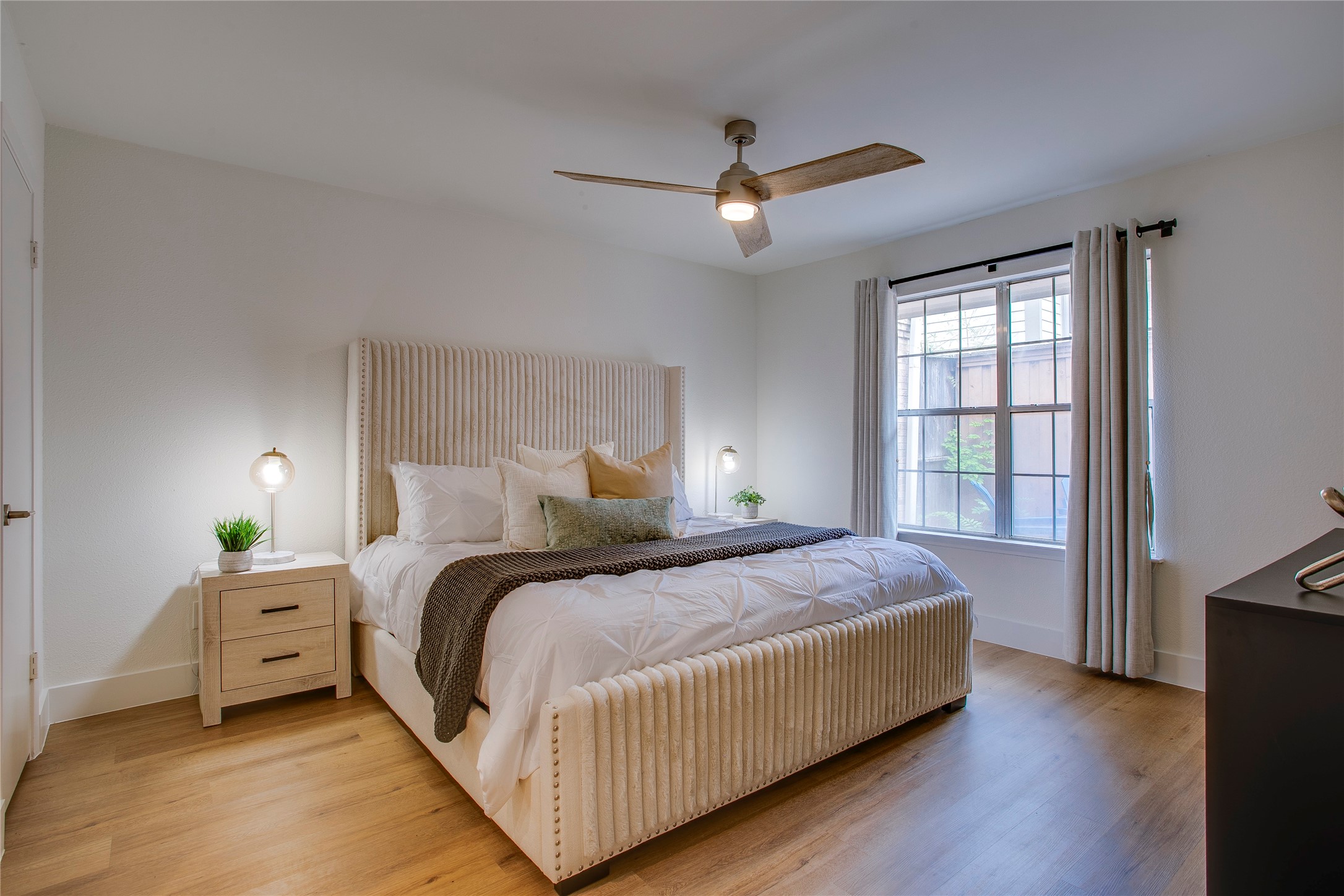 2143 Kessler Court Dallas TX 75208