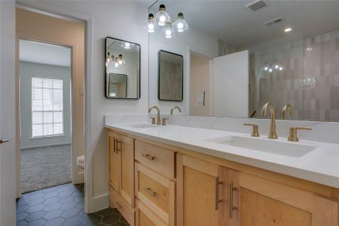2143 Kessler Court Dallas TX 75208