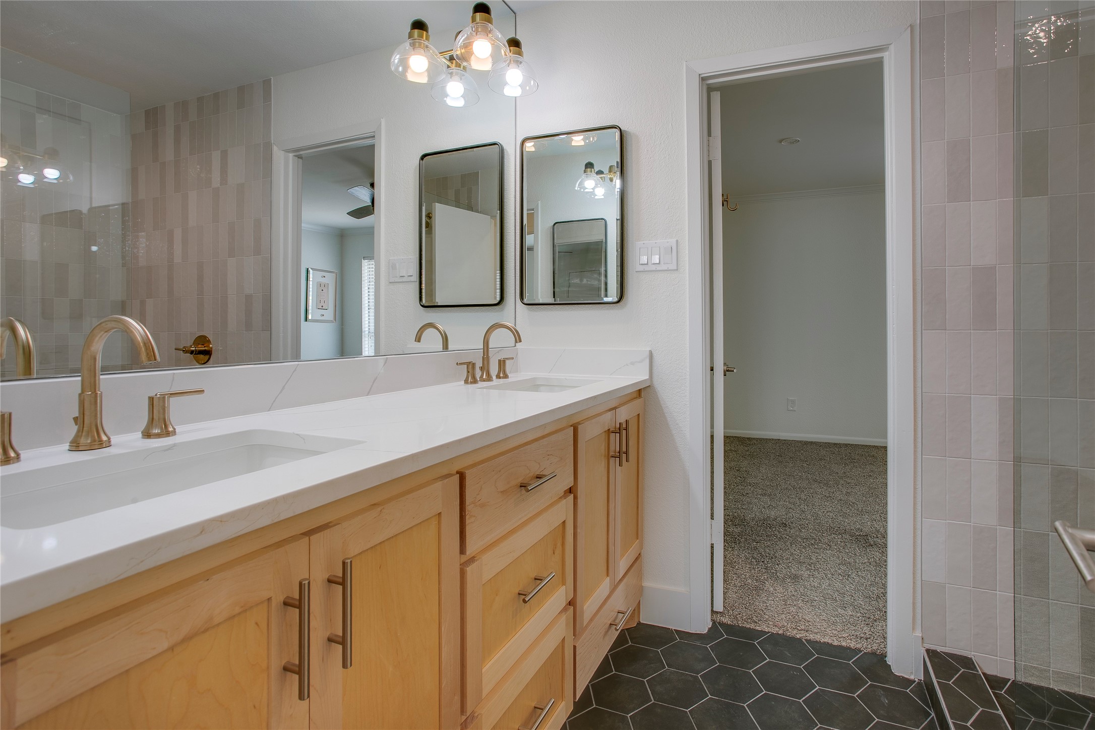 2143 Kessler Court Dallas TX 75208