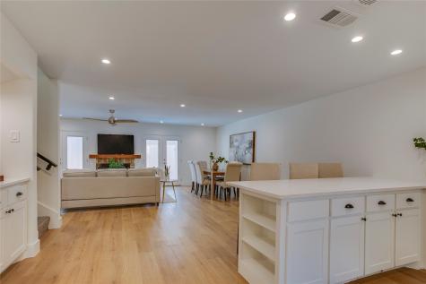2143 Kessler Court Dallas TX 75208