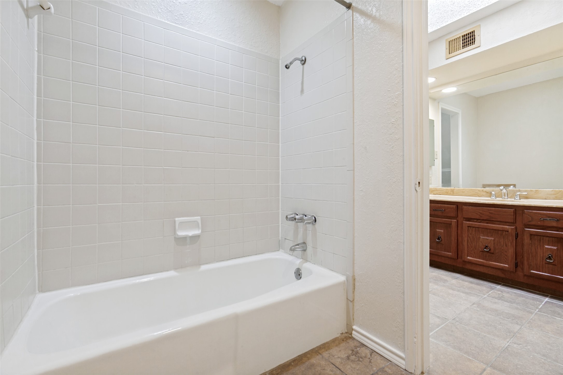 3635 Garden Brook Farmers Branch TX 75234