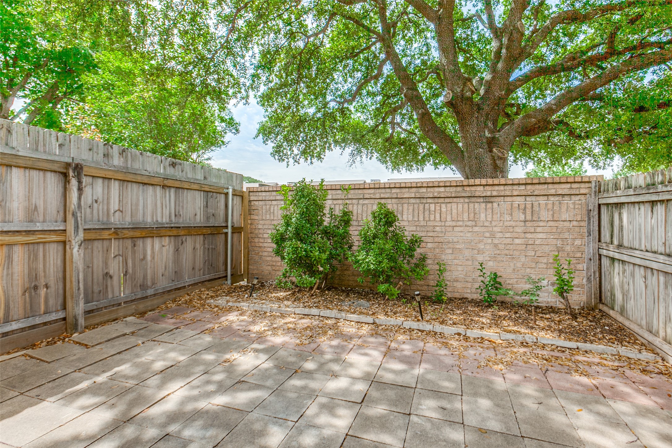 3635 Garden Brook Farmers Branch TX 75234